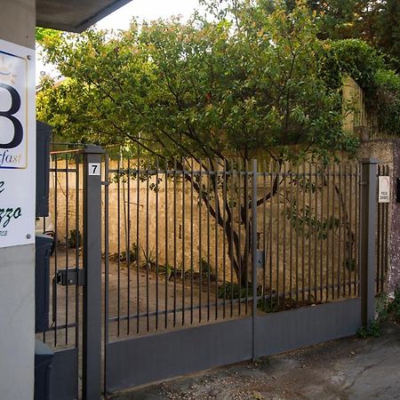 B&B Colle Di Mezzo Pescara Bagian luar foto